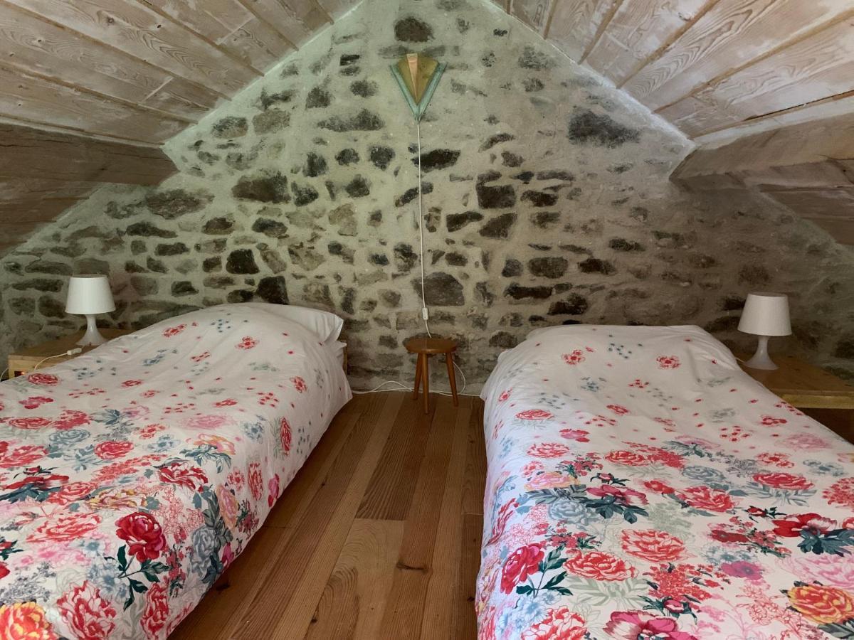 Petite Maison Conjat Saint-Julien-le-Petit 외부 사진